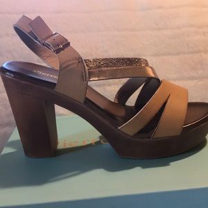 New platform Pierre Dumas size 7